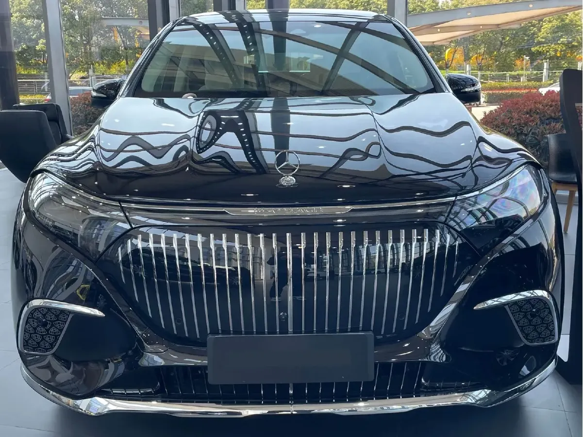 2024 Mercedes-Benz MaybachEQS SUV BEV 111.8KWH,autocango,china used car exporter,china ev exporter,chinese used car exporter,chinese used ev exporter