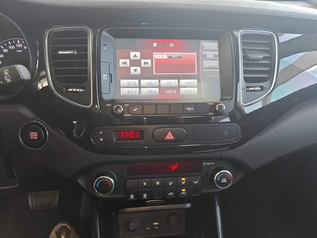 2013 Kia Carens 2.0L 152HP L4 6AT,autocango,china used car exporter,china ev exporter,chinese used car exporter,chinese used ev exporter