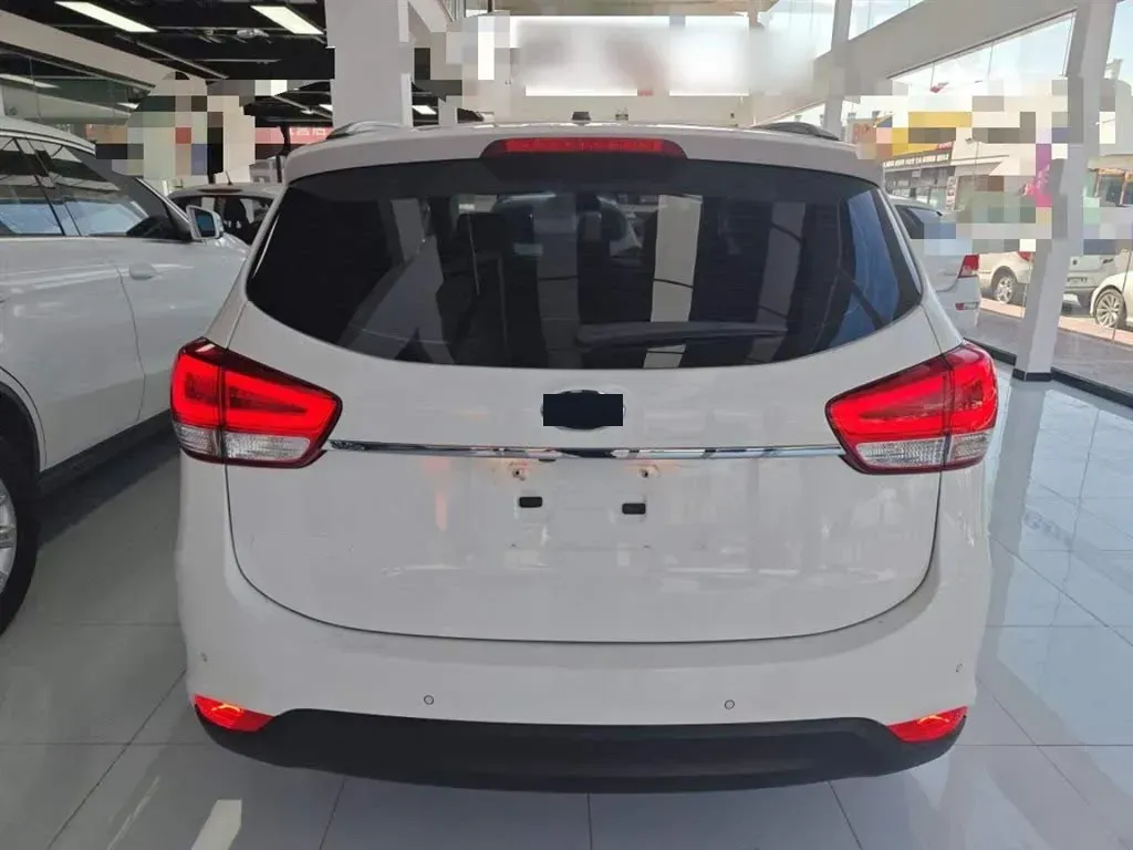 2013 Kia Carens 2.0L 152HP L4 6AT,autocango,china used car exporter,china ev exporter,chinese used car exporter,chinese used ev exporter