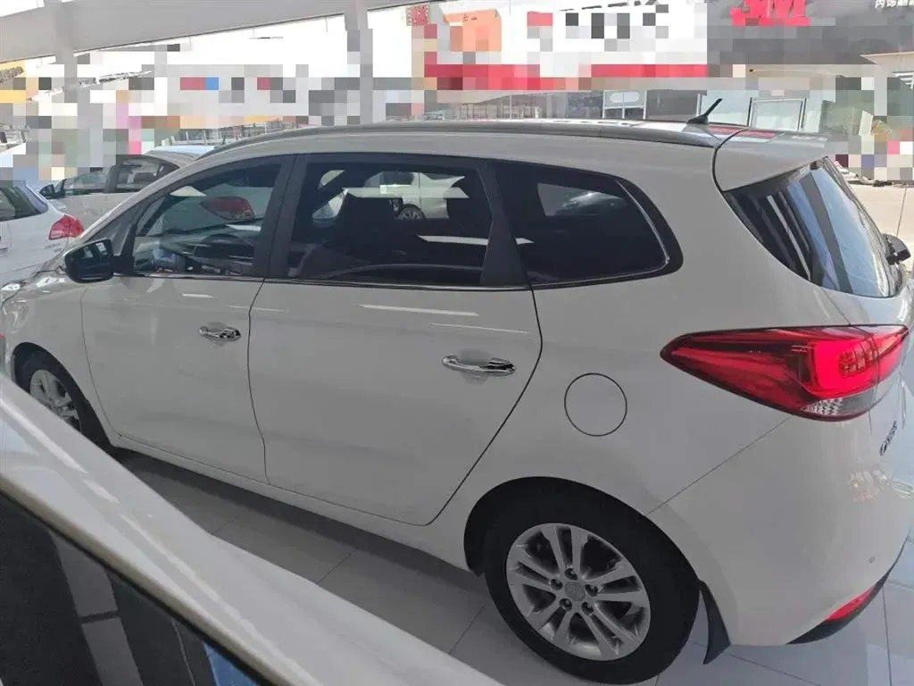 2013 Kia Carens 2.0L 152HP L4 6AT,autocango,china used car exporter,china ev exporter,chinese used car exporter,chinese used ev exporter