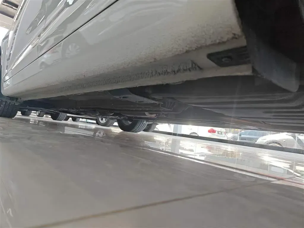 2013 Kia Carens 2.0L 152HP L4 6AT,autocango,china used car exporter,china ev exporter,chinese used car exporter,chinese used ev exporter