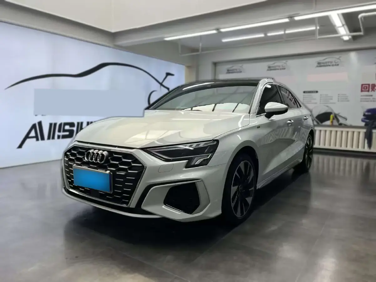 2022 Audi A3 1.4T 150HP L4 7DCT
