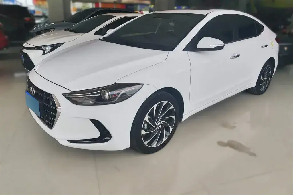 2020 Hyundai Elantra 1.4T 130HP L4 7DCT