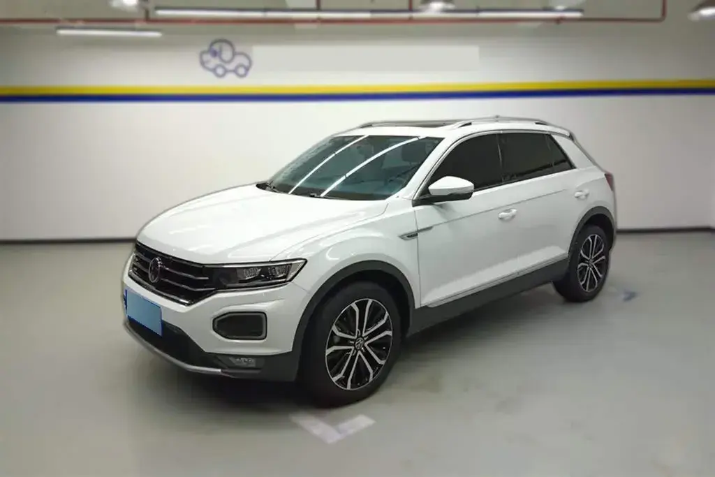 2021 Volkswagen T-Roc 1.4T 150HP L4 7DCT