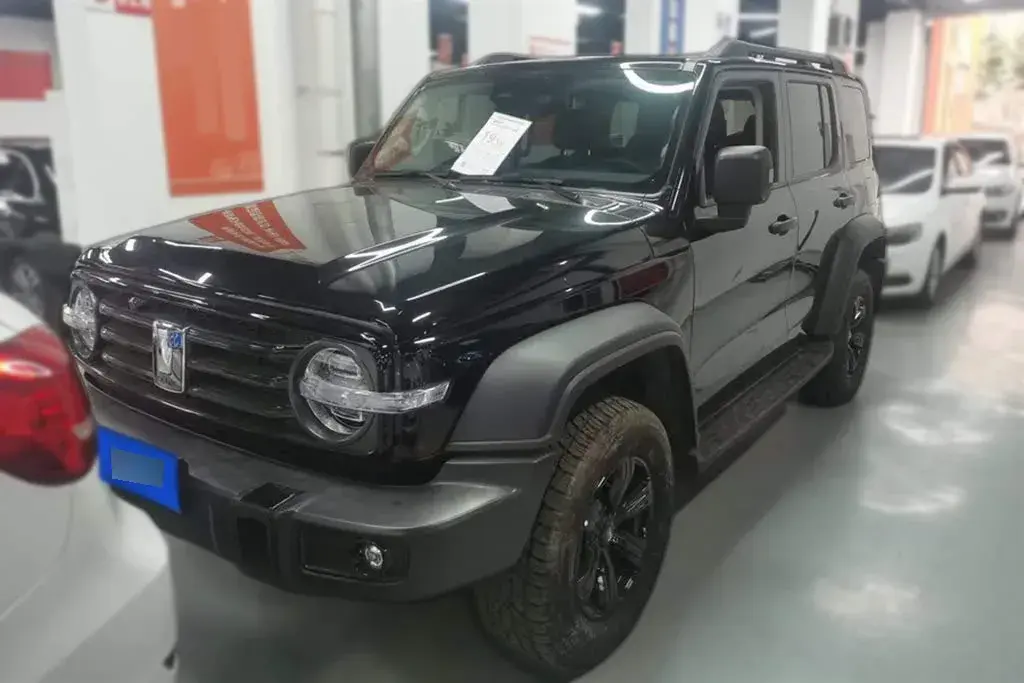 2021 Tank 300 2.0T 227HP L4 8AT