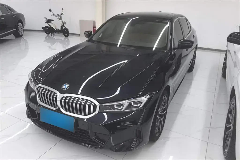 2023 BMW 3 Series 2.0T 156HP L4 8AT