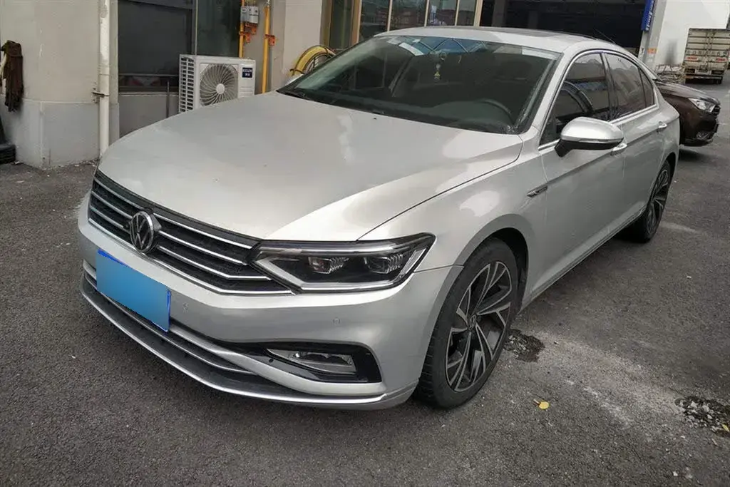 2020 Volkswagen Magotan 2.0T 186HP L4 7DCT