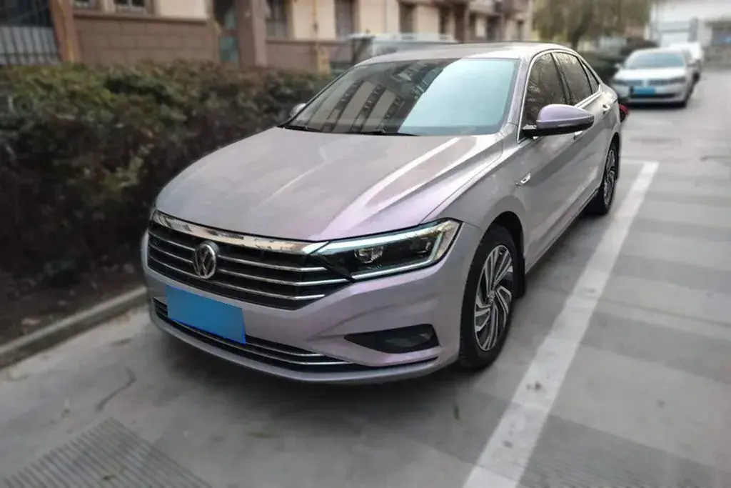 2021 Volkswagen Sagitar 1.4T 150HP L4 7DCT