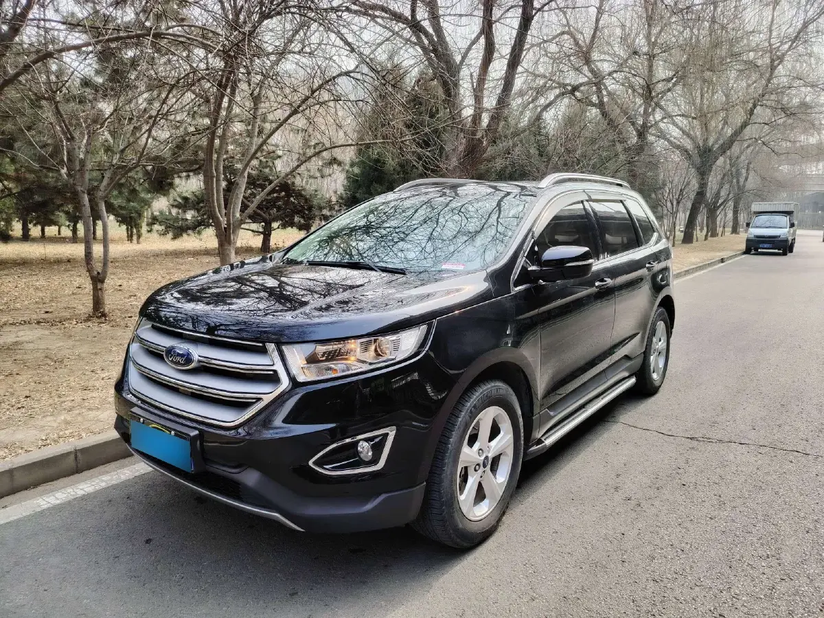 2018 Ford Edge 2.0T 245HP L4 6AT
