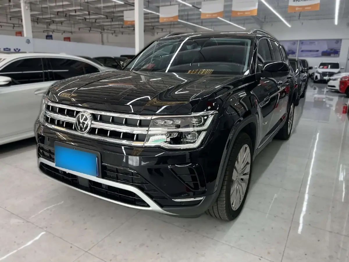 2024 Volkswagen Teramont 2.0T 220HP L4 7DCT