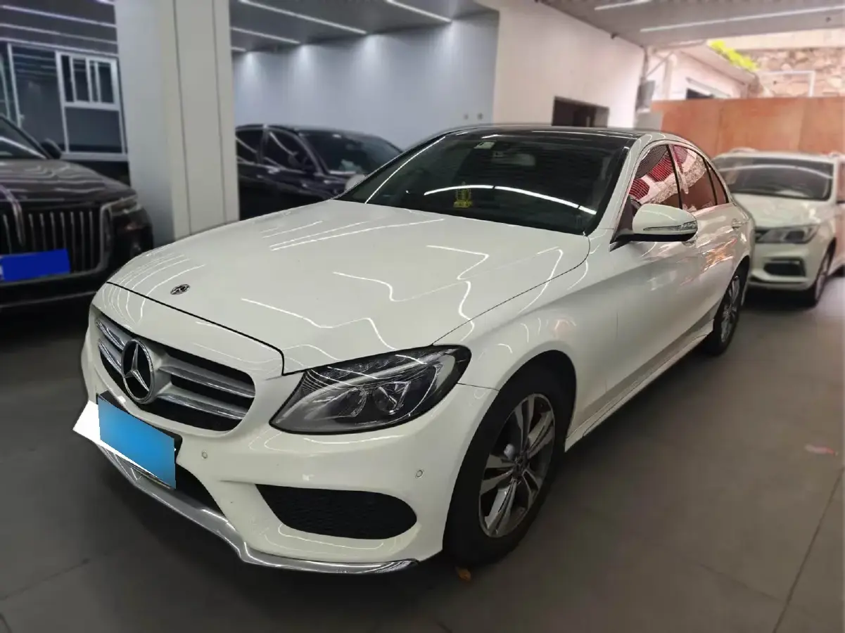 2017 Mercedes-Benz C Class 2.0T 184HP L4 9AT