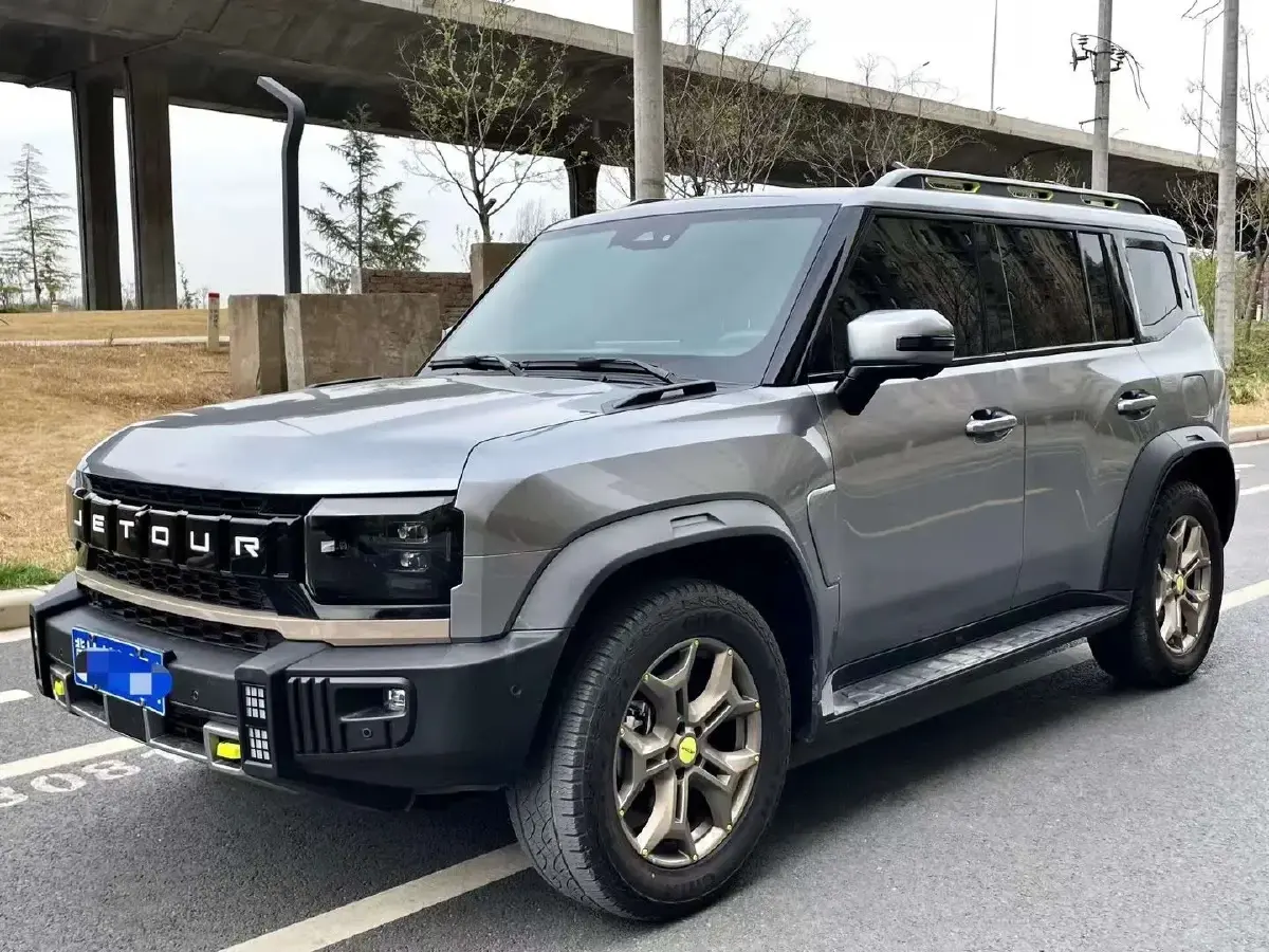 2024 Jetour Traveller 2.0T 254HP L4 7DCT