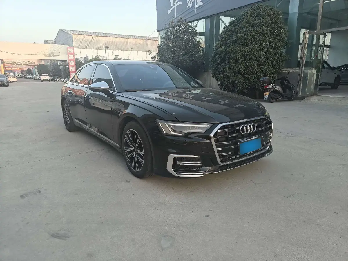 2019 Audi A6L 2.0T 190HP L4 7DCT