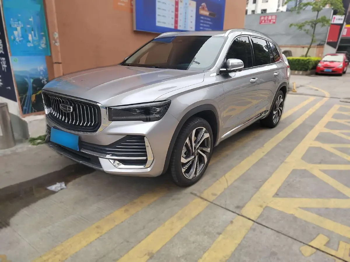 2023 Geely Monjaro 2.0T 238HP L4 8AT