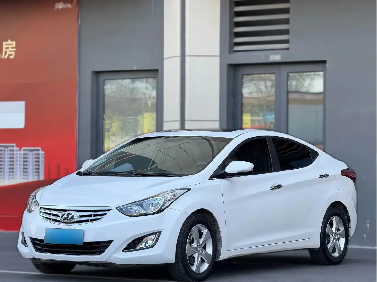 2013 Hyundai Elantra 1.6L 128HP L4 6AT