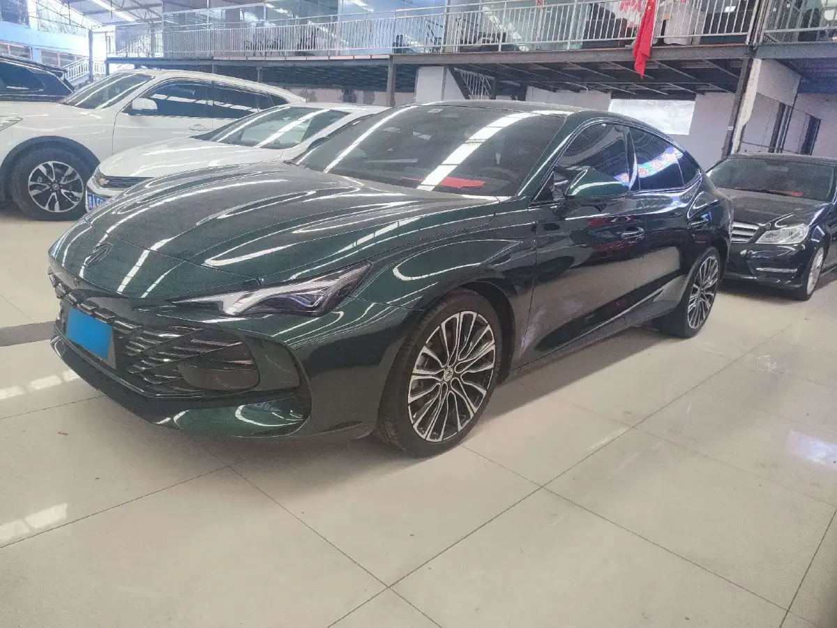 2023 MG 7 2.0T 261HP L4 9AT