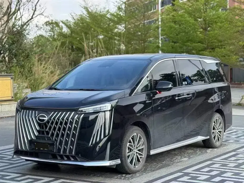 2024 GAC Trumpchi M8 2.0T 252HP L4 8AT