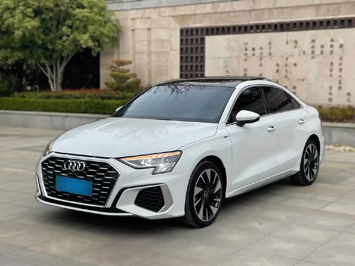 2023 Audi A3 1.4T 150HP L4 7DCT