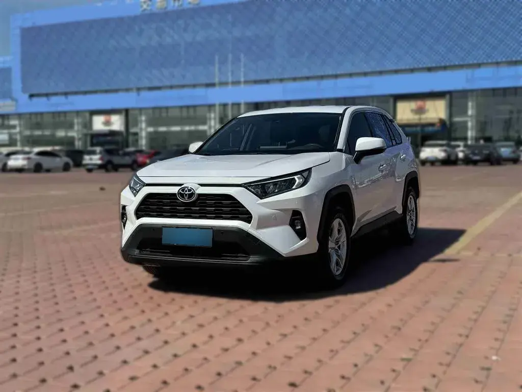 2023 Toyota RAV4 2.0L 171HP L4 CVT