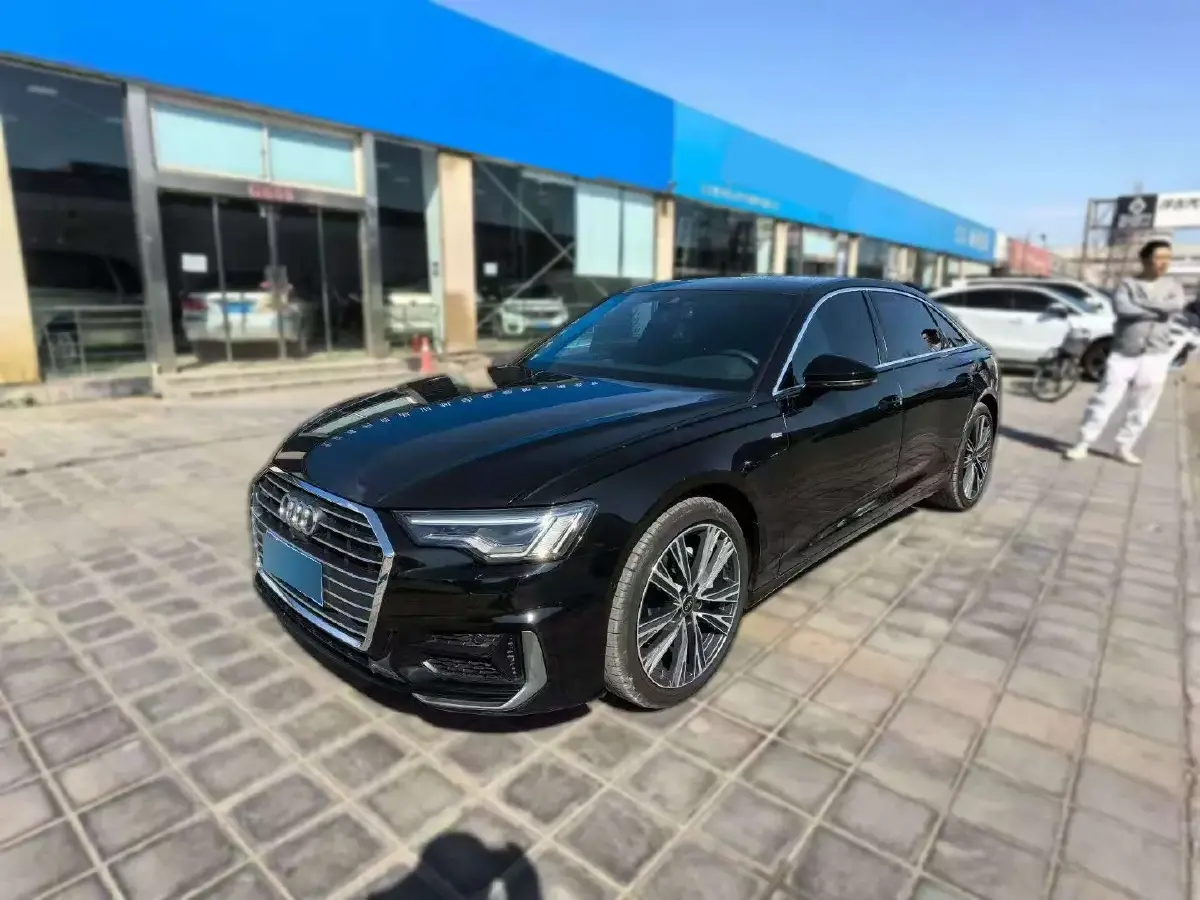 2021 Audi A6L 2.0T 224HP L4 7DCT