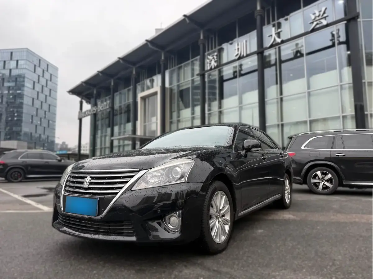 2012 Toyota Crown 2.5L 193HP V6 6AT