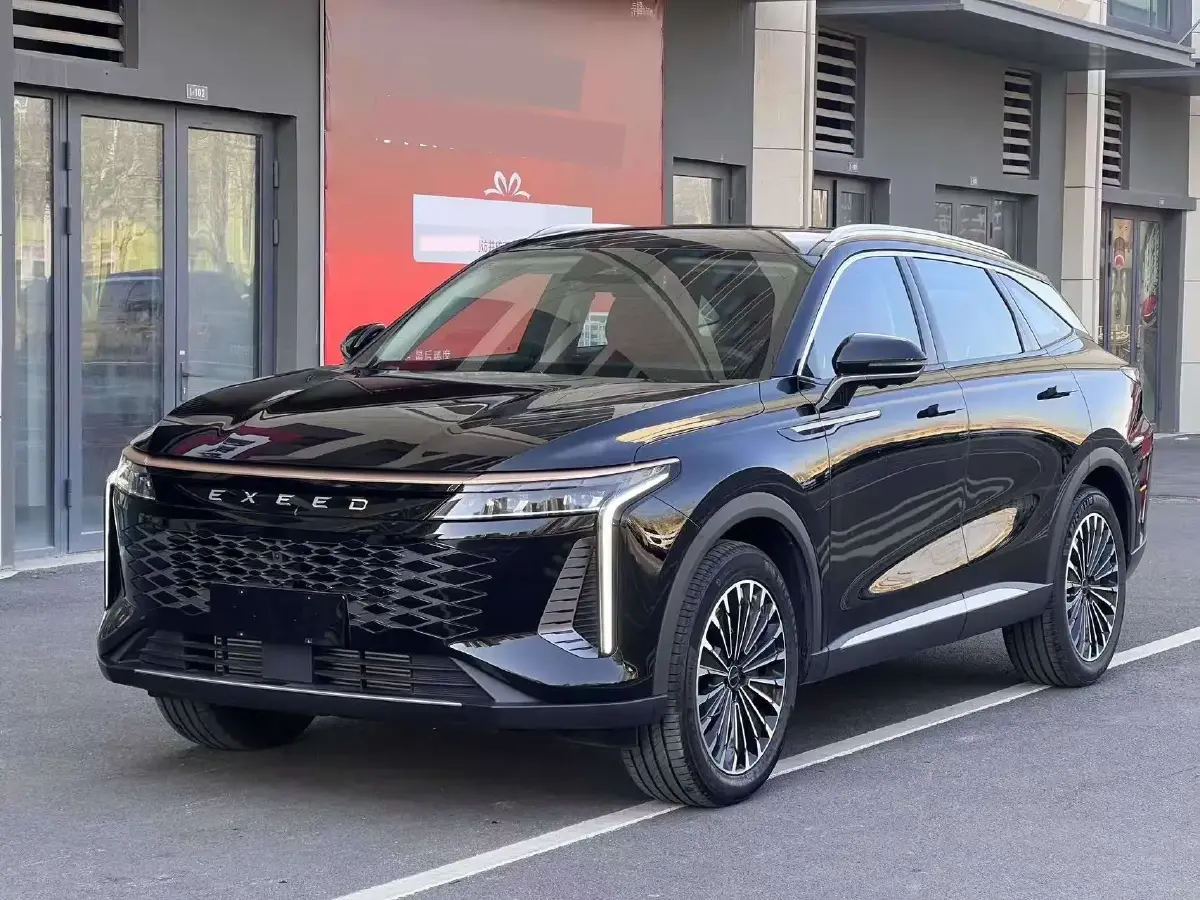 2023 Exceed RX 2.0T 261HP L4 8AT