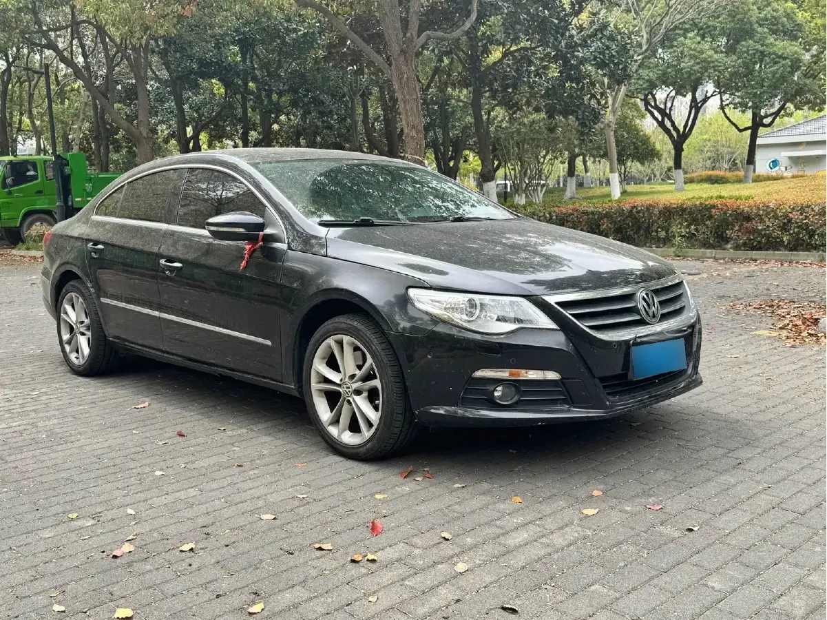 2012 Volkswagen CC 2.0T 200HP L4 6DCT