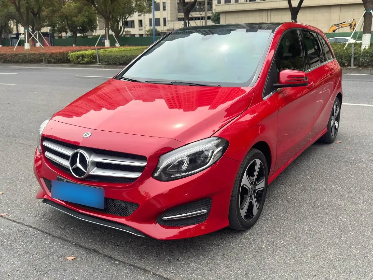 2017 Mercedes-Benz B Class 1.6T 156HP L4 7DCT