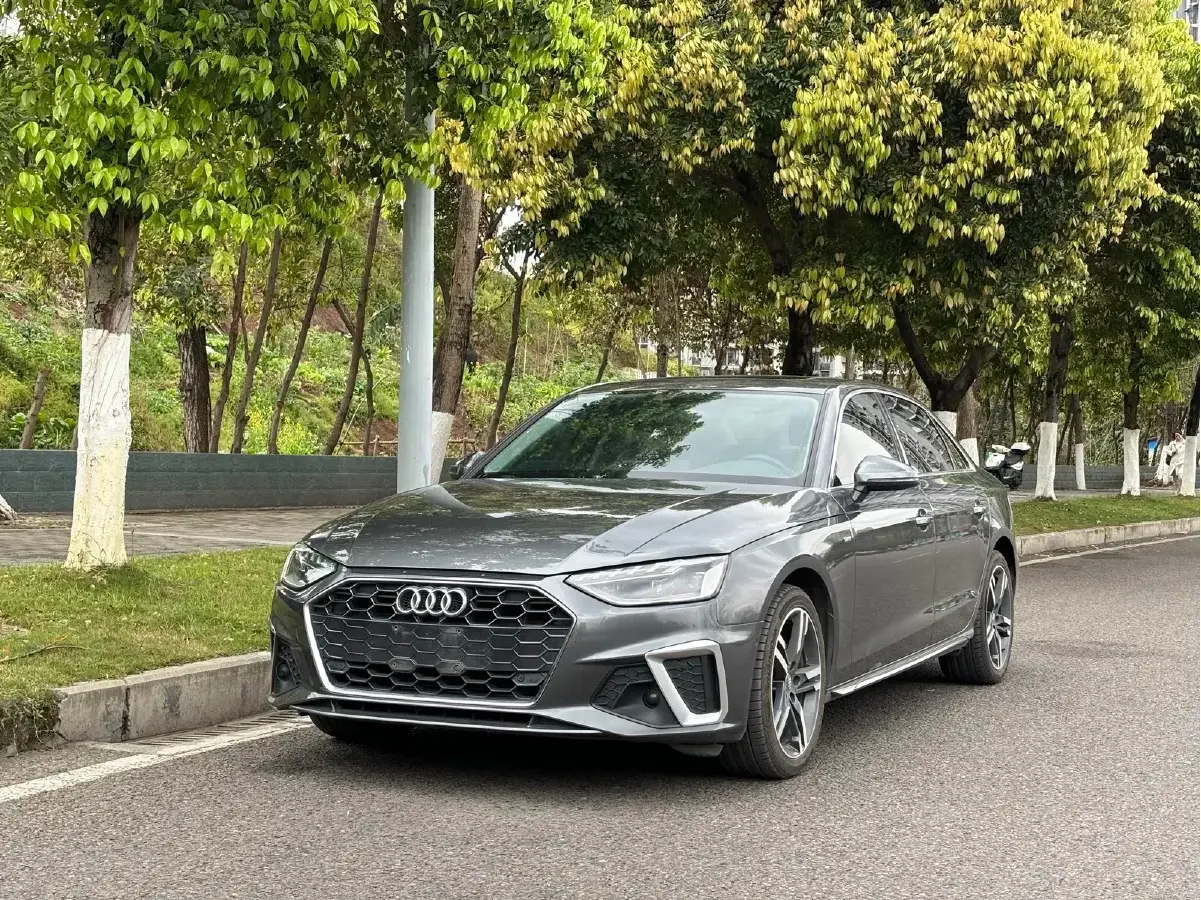 2020 Audi A4L 2.0T 190HP L4 7DCT