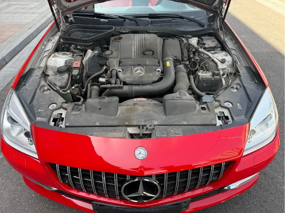 2011 Mercedes-Benz SLK Class 1.8T 184HP L4 7AT,autocango,china used car exporter,china ev exporter,chinese used car exporter,chinese used ev exporter