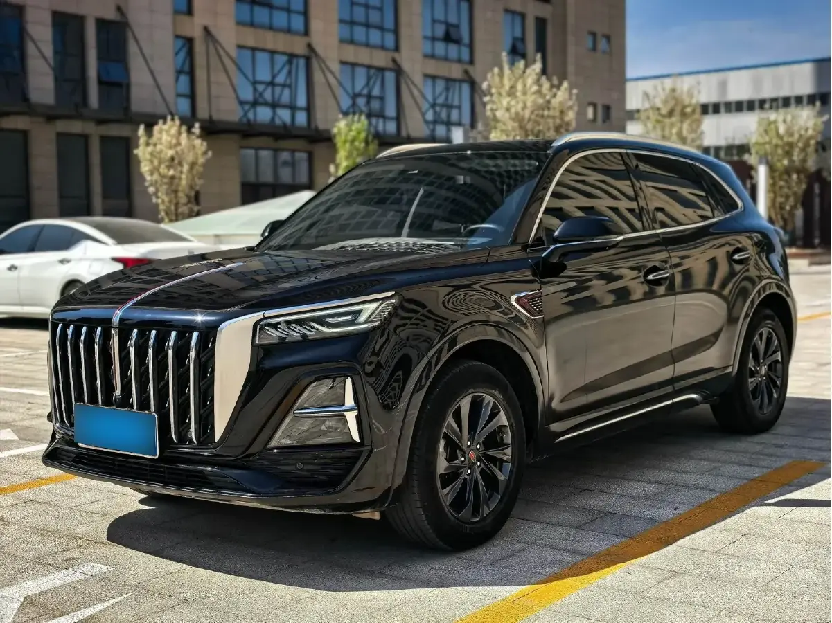 2023 HongQi HS5 2.0T 252HP L4 8AT