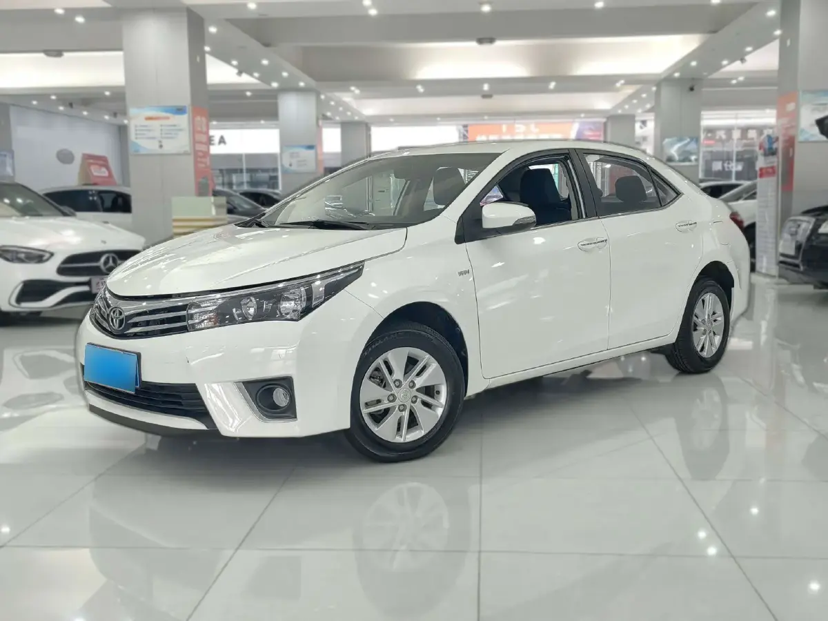 2014 Toyota Corolla 1.6L 122HP L4 CVT