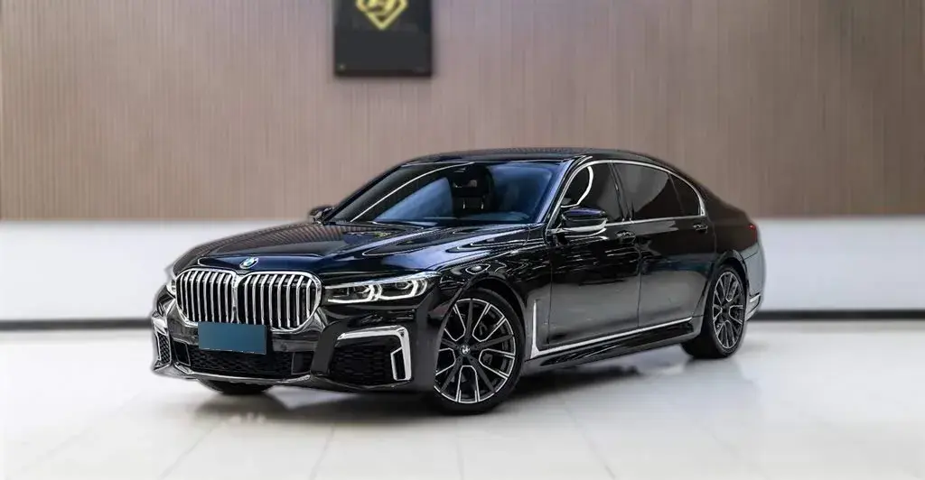 2019 BMW 7 Series 3.0T 340HP L6 8AT