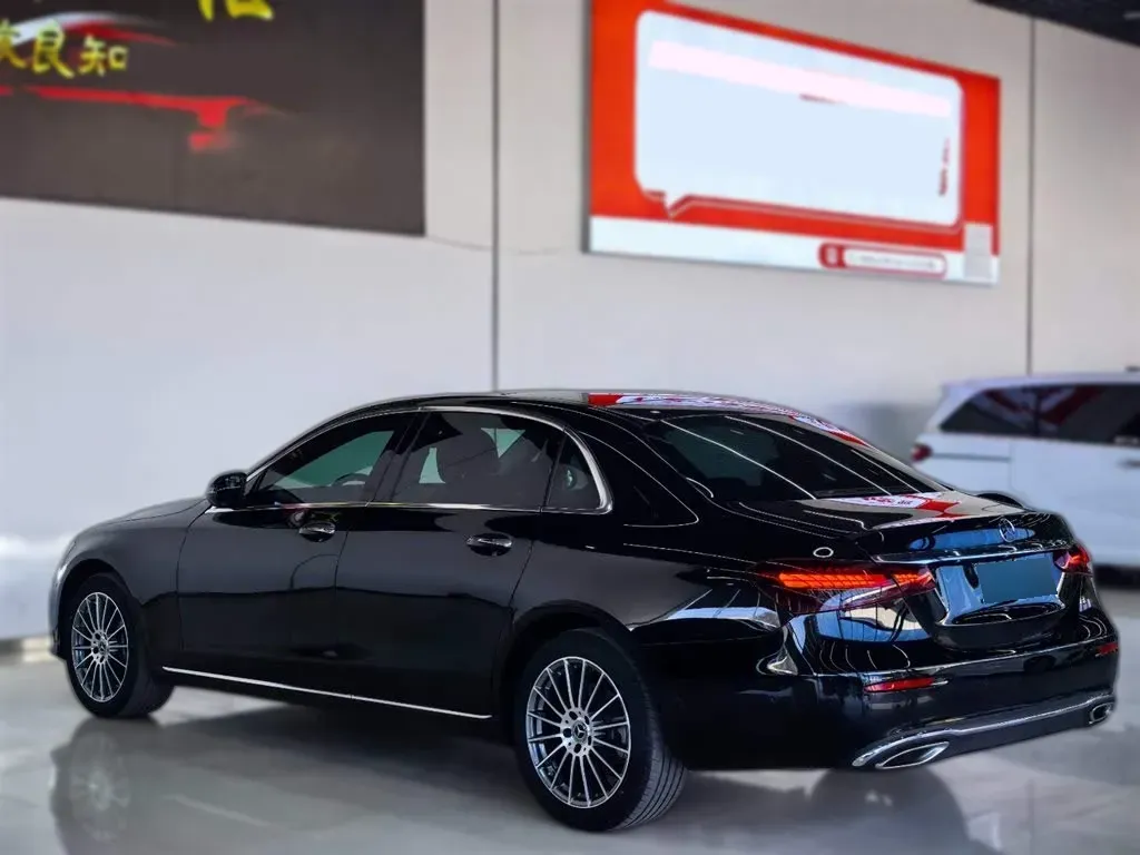 2022 Mercedes-Benz E Class 2.0T 197HP L4 9AT,autocango,china used car exporter,china ev exporter,chinese used car exporter,chinese used ev exporter