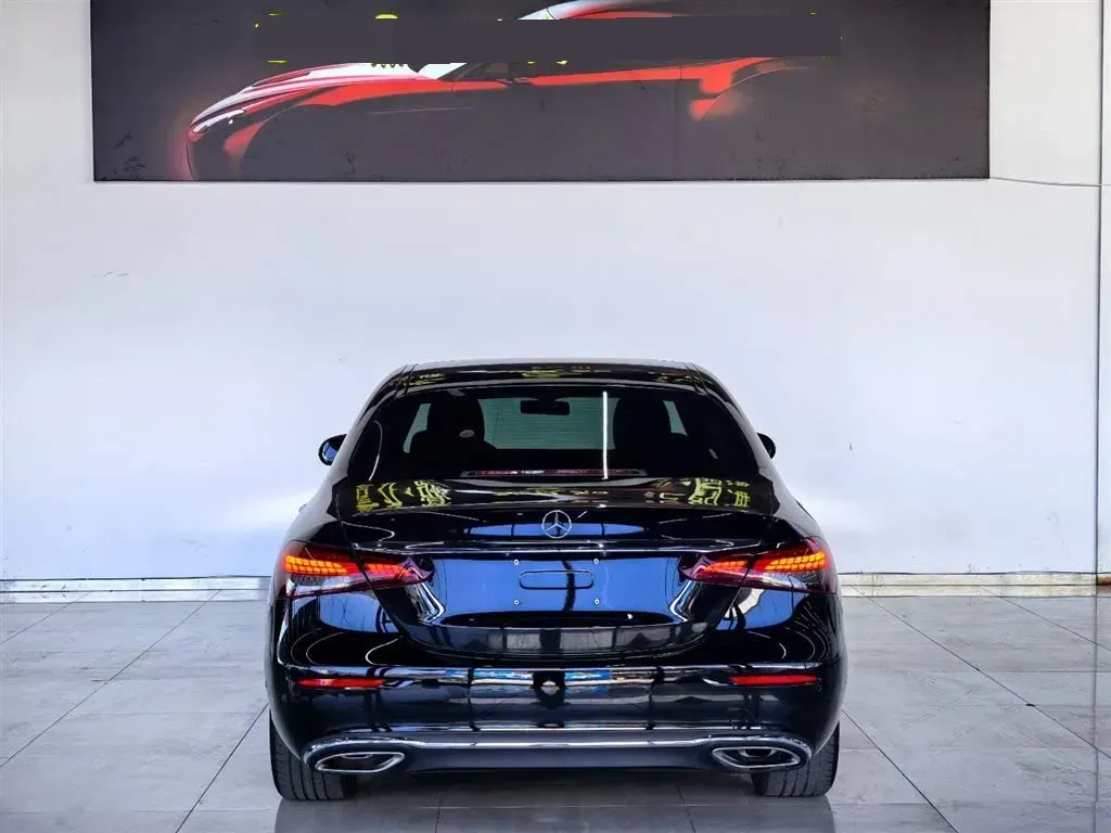 2022 Mercedes-Benz E Class 2.0T 197HP L4 9AT,autocango,china used car exporter,china ev exporter,chinese used car exporter,chinese used ev exporter
