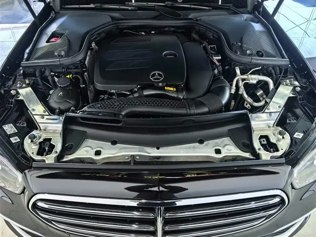 2022 Mercedes-Benz E Class 2.0T 197HP L4 9AT,autocango,china used car exporter,china ev exporter,chinese used car exporter,chinese used ev exporter