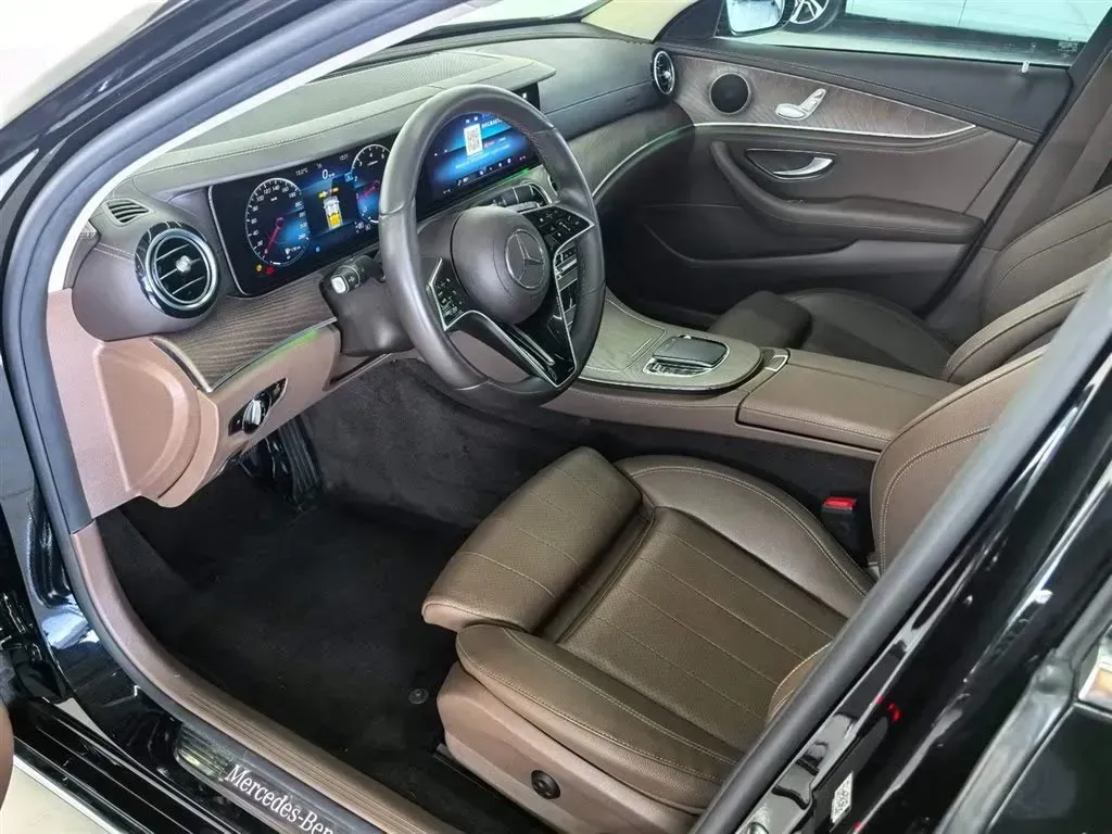 2022 Mercedes-Benz E Class 2.0T 197HP L4 9AT,autocango,china used car exporter,china ev exporter,chinese used car exporter,chinese used ev exporter