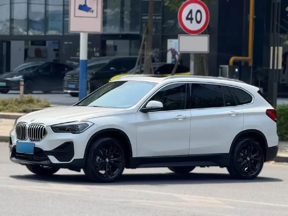 2021 BMW X1 1.5T 140HP L3 7DCT