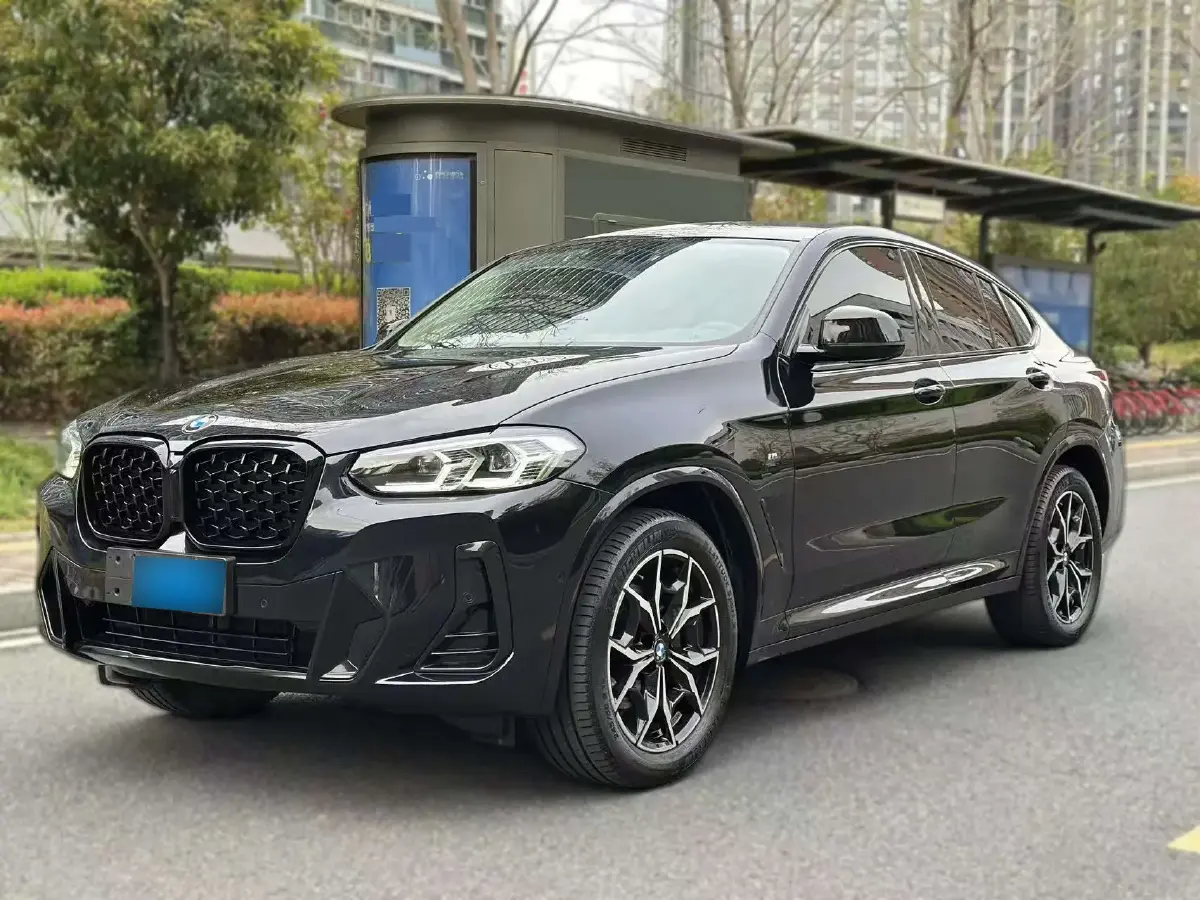2022 BMW X4 2.0T 184HP L4 8AT