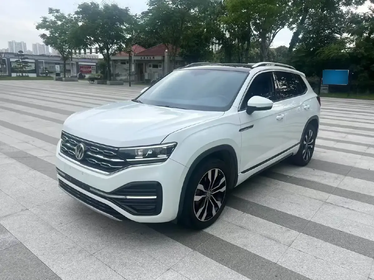 2019 Volkswagen Tayron 2.0T 220HP L4 7DCT