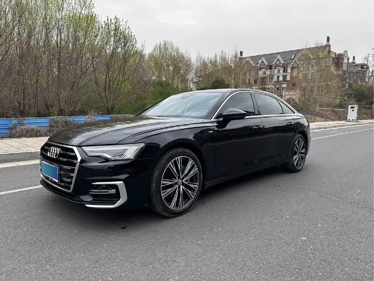 2023 Audi A6L 2.0T 245HP L4 7DCT
