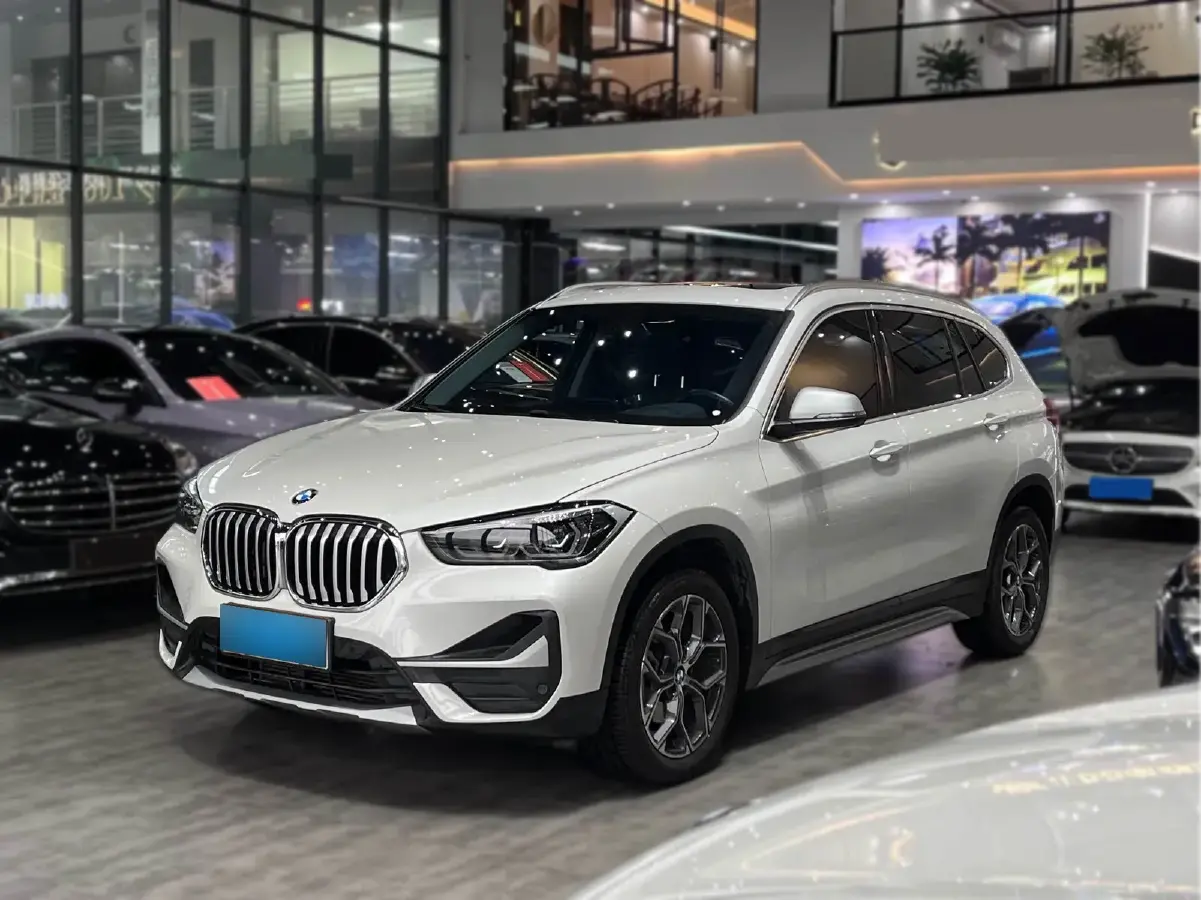 2022 BMW X3 2.0T 252HP L4 8AT