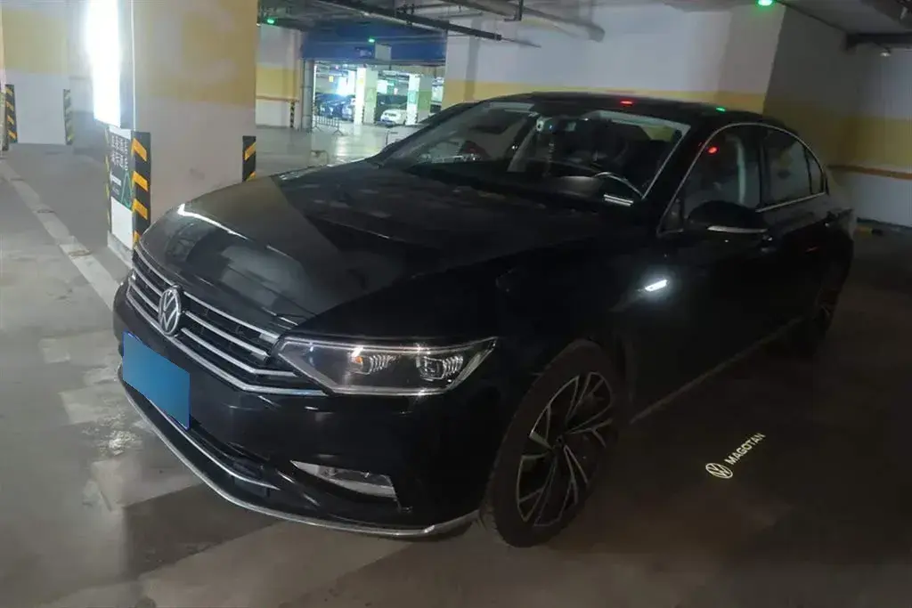 2021 Volkswagen Magotan 2.0T 186HP L4 7DCT