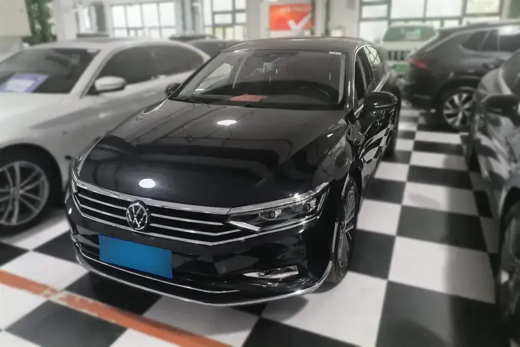 2020 Volkswagen Magotan 2.0T 220HP L4 7DCT