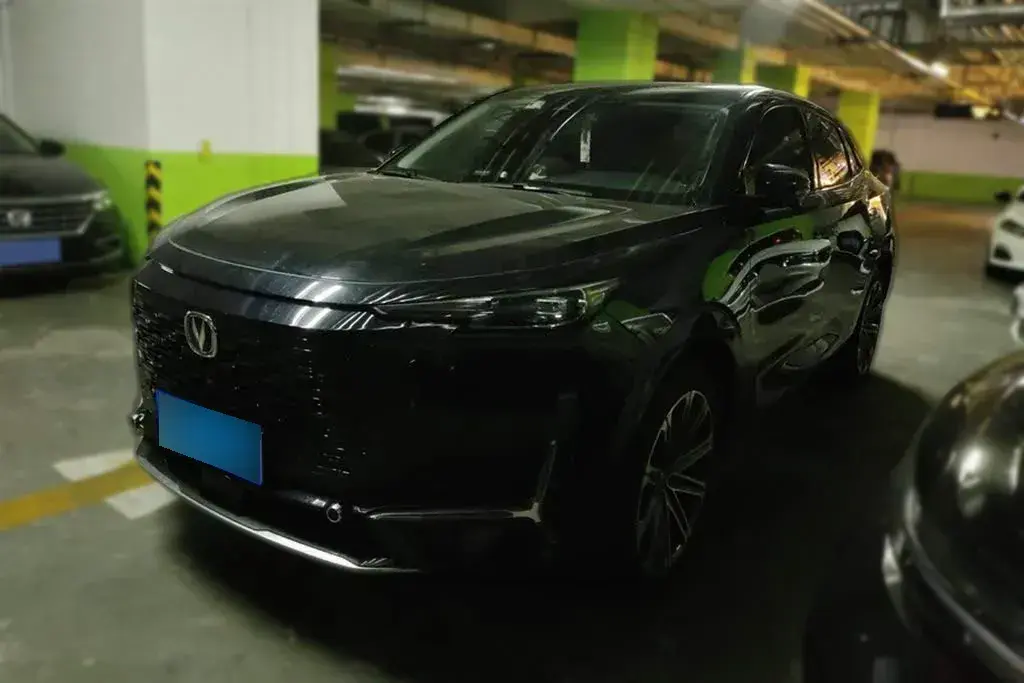 2021 ChangAn UNI-K 2.0T 233HP L4 8AT