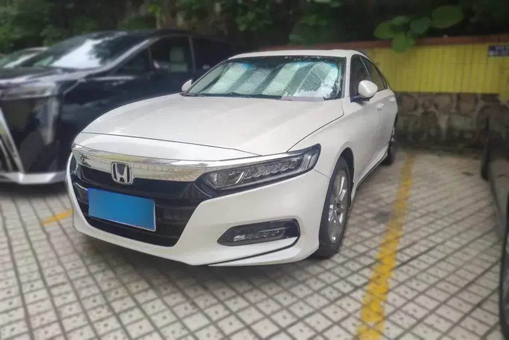 2018 Honda Accord 1.5T 194HP L4 CVT