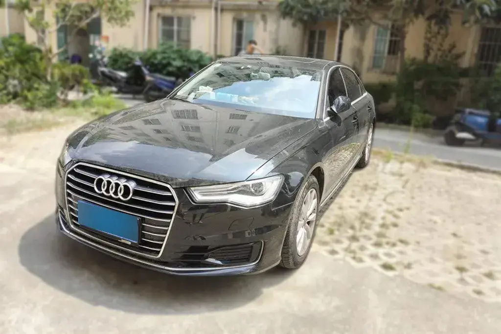 2017 Audi A6L 1.8T 190HP L4 7DCT