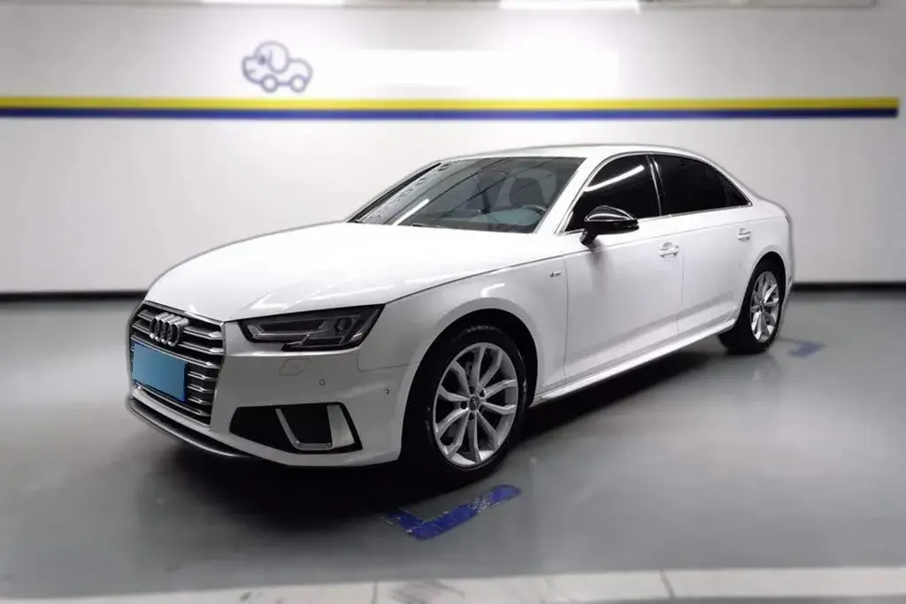2019 Audi A4L 2.0T 190HP L4 7DCT