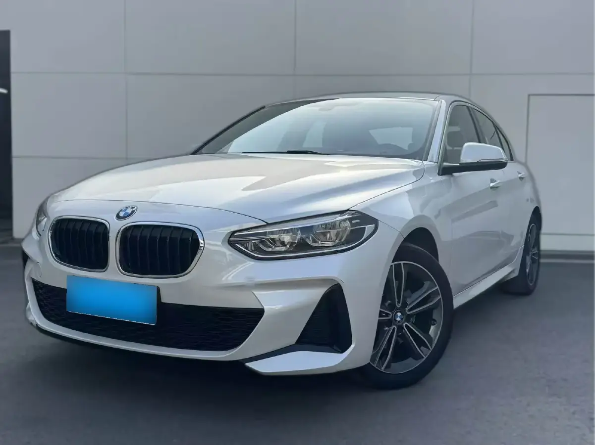 2021 BMW 1 Series 1.5T 140HP L3 7DCT