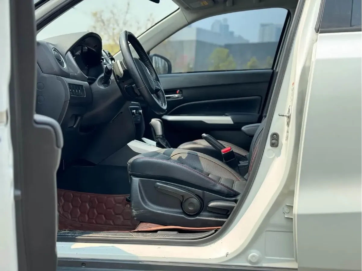 2016 Suzuki Vitara 1.4T 140HP L4 6AT,autocango,china used car exporter,china ev exporter,chinese used car exporter,chinese used ev exporter